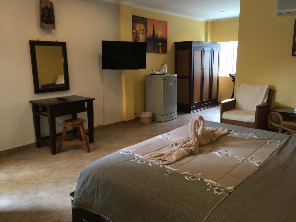 Hotel Baan Norway Jomtien Beach Esterno foto