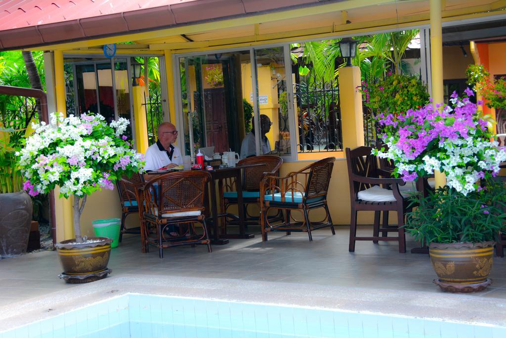 Hotel Baan Norway Jomtien Beach Esterno foto